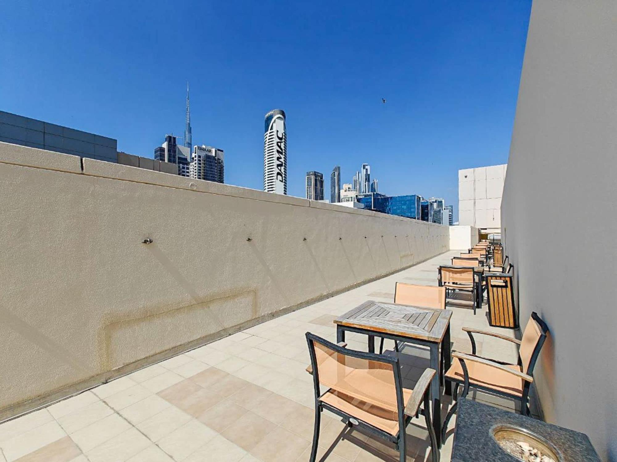 Dazzling In Business Bay With Stunning Views Appartement *